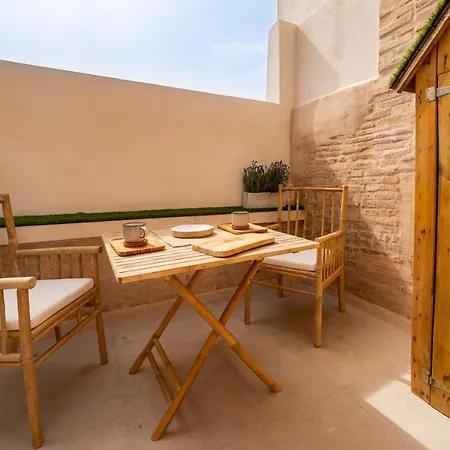公寓 Design Loft Near The Sea *